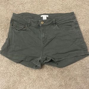 H&M denim shorts